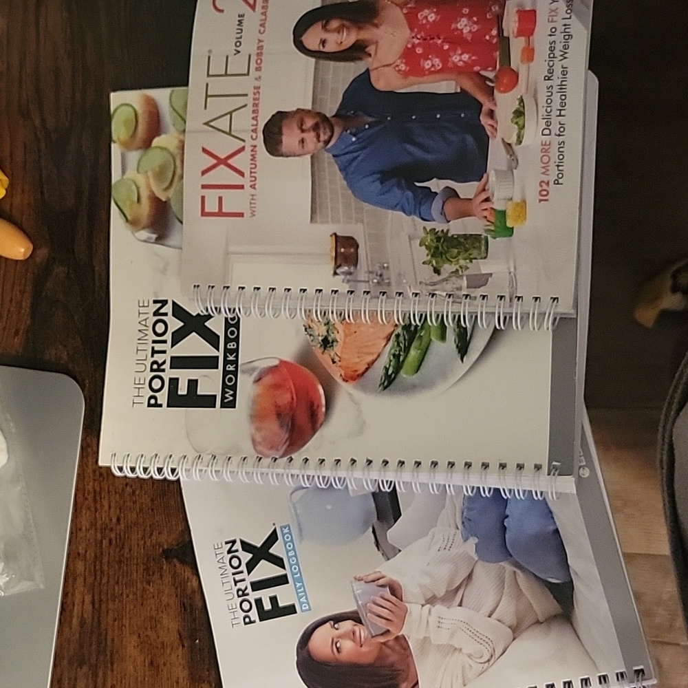 Ultimate Portion Fix daily log workbook, recipes fixate vol 2 weight-loss